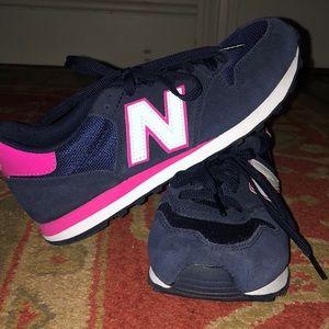 New Balance 500 size 9